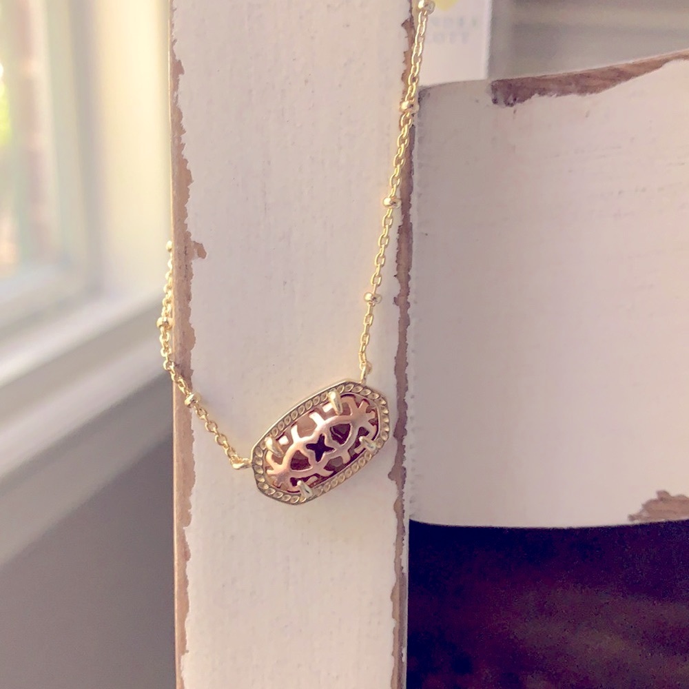 Kendra Scott Filigree Necklace Gold